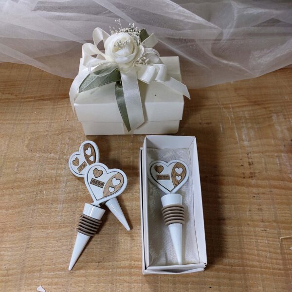 tappo bottiglia cuore con legno_rit